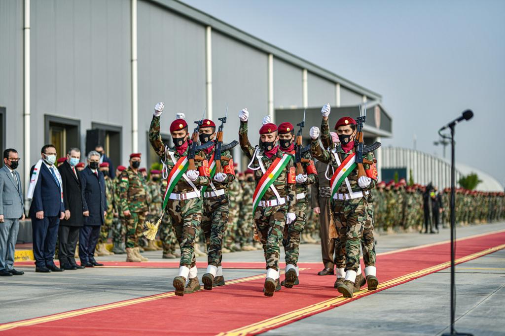 رێوڕه&zwnj;سمی به&zwnj;رزڕاگرتنی رۆژی ئاڵای كوردستان به&zwnj; به&zwnj;شداری مه&zwnj;سرور بارزانی، سه&zwnj;رۆكی حكومه&zwnj;تی هه&zwnj;رێمی كوردستان